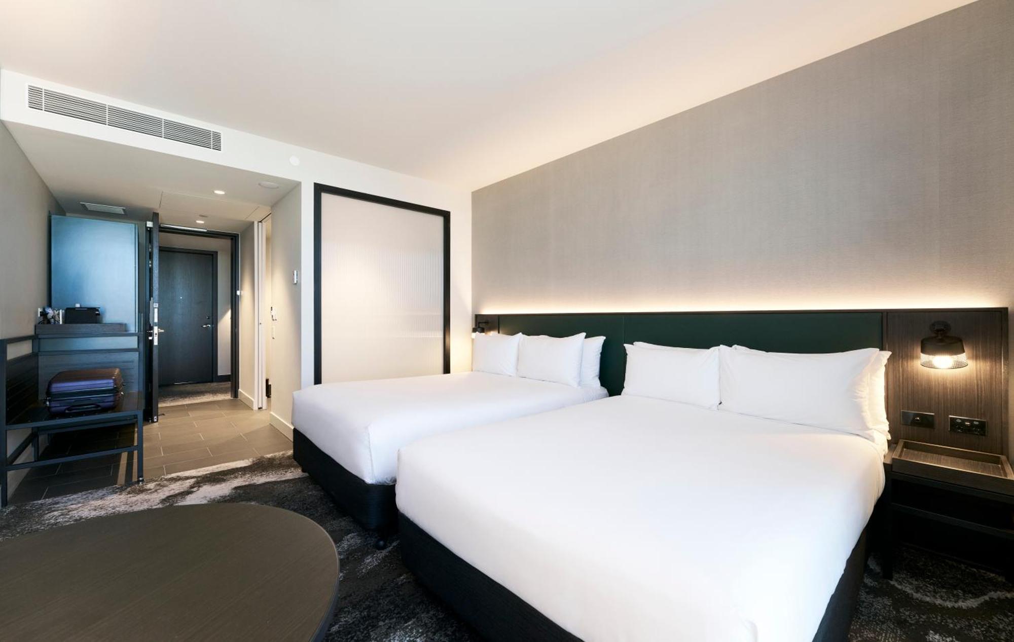 Novotel Melbourne Airport Экстерьер фото