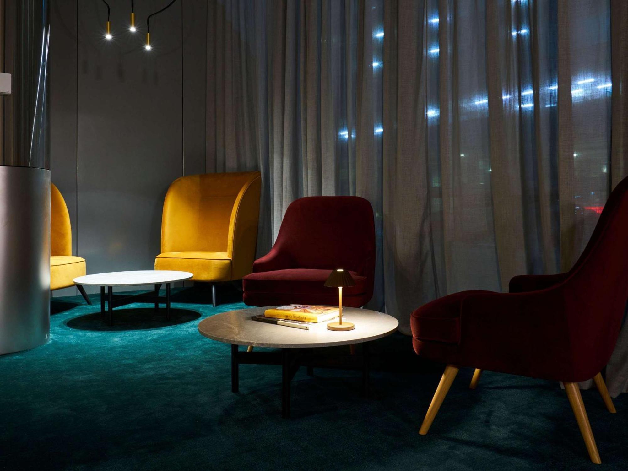 Novotel Melbourne Airport Экстерьер фото