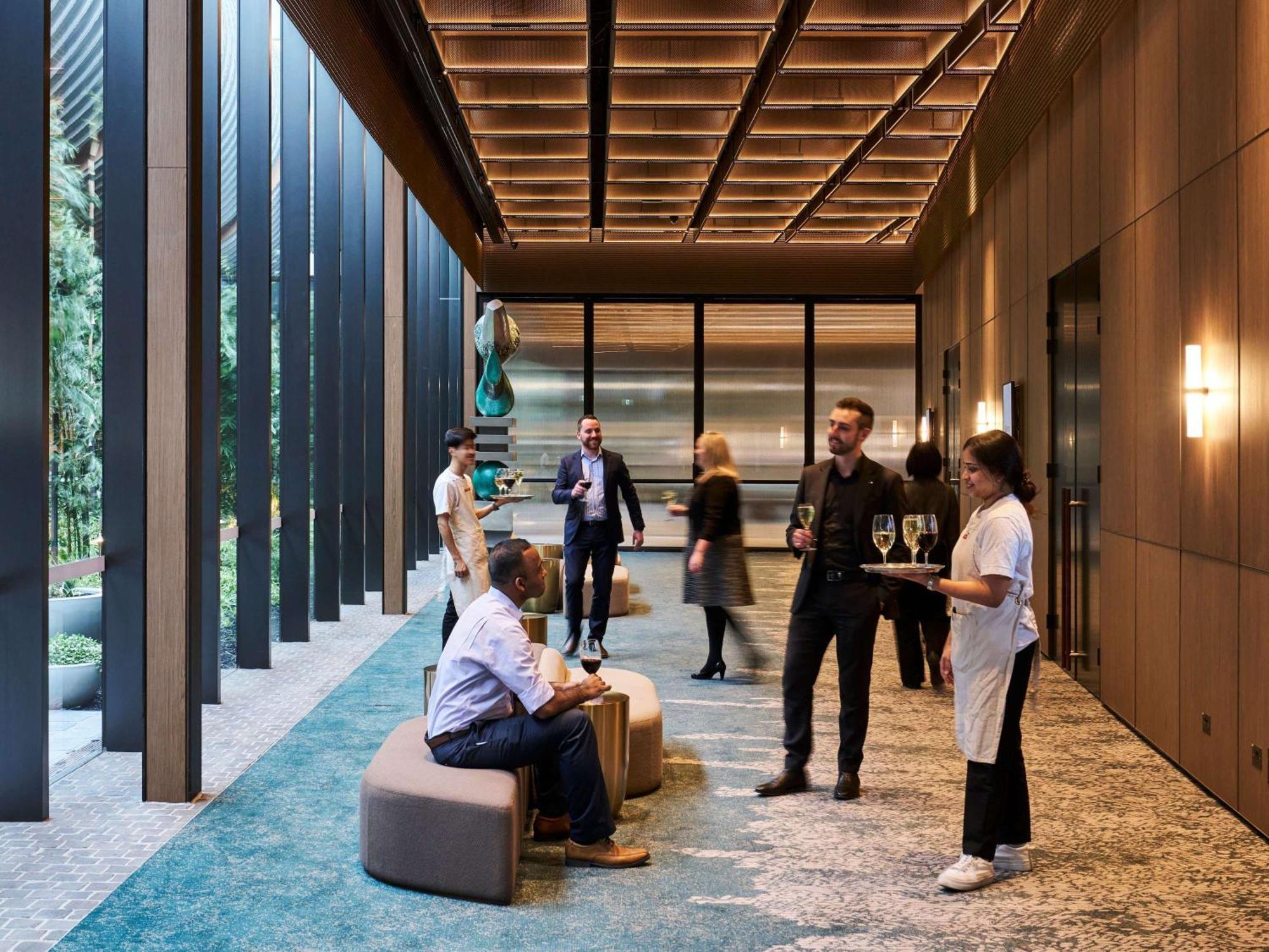 Novotel Melbourne Airport Экстерьер фото