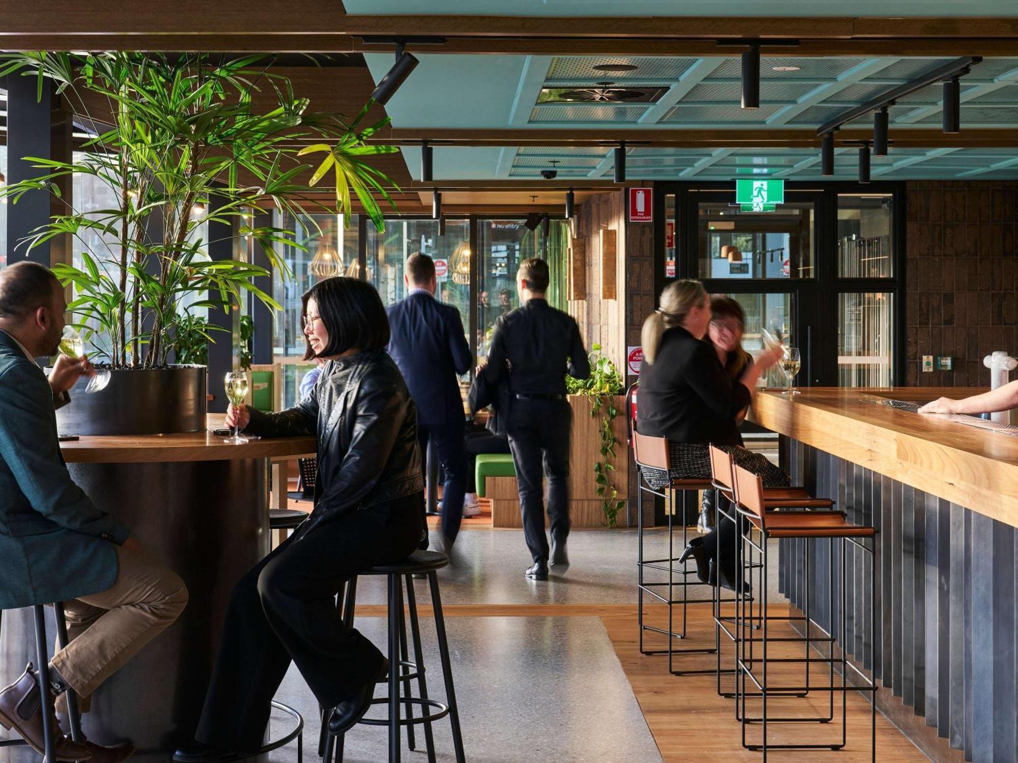 Novotel Melbourne Airport Экстерьер фото