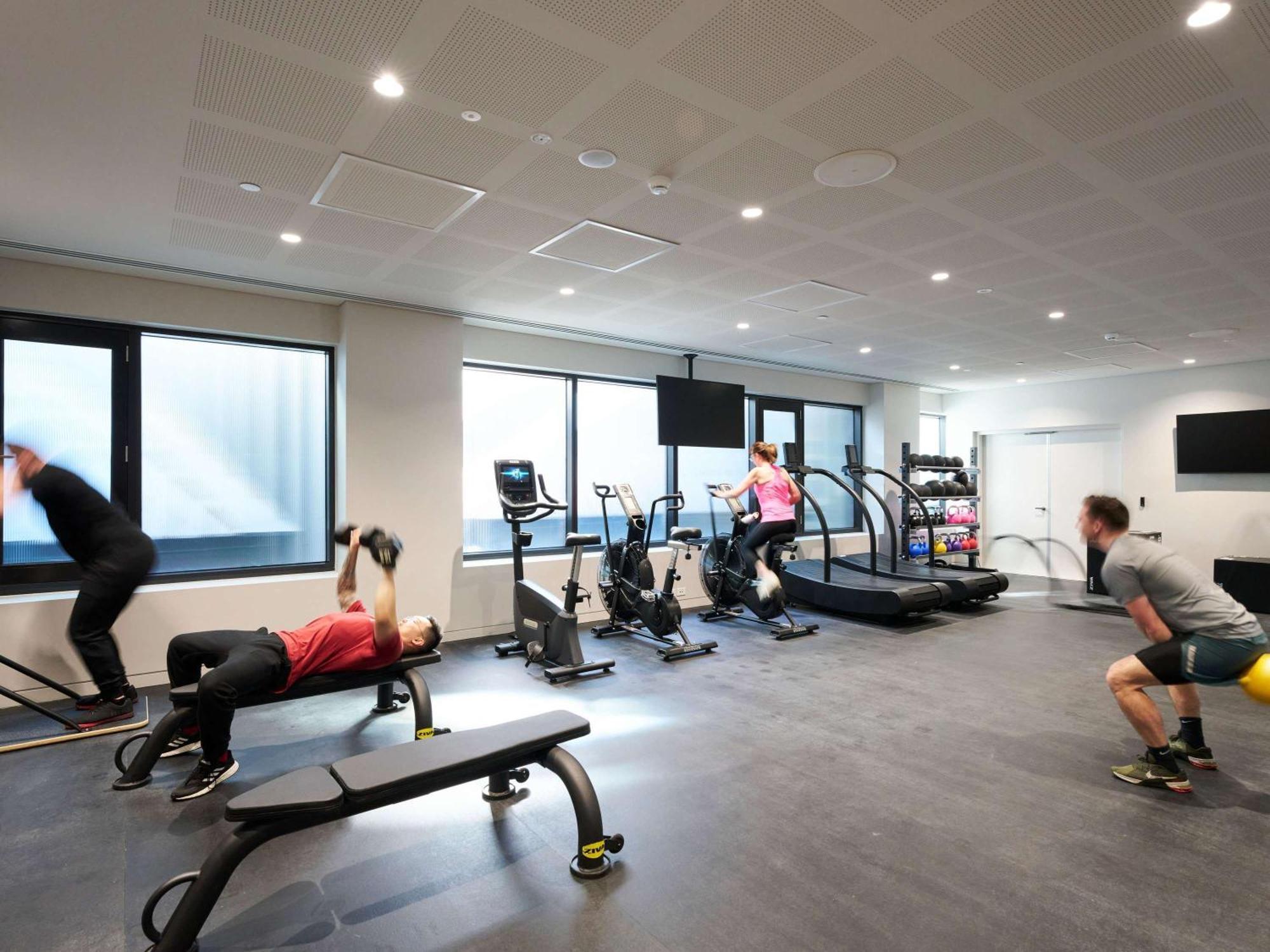 Novotel Melbourne Airport Экстерьер фото
