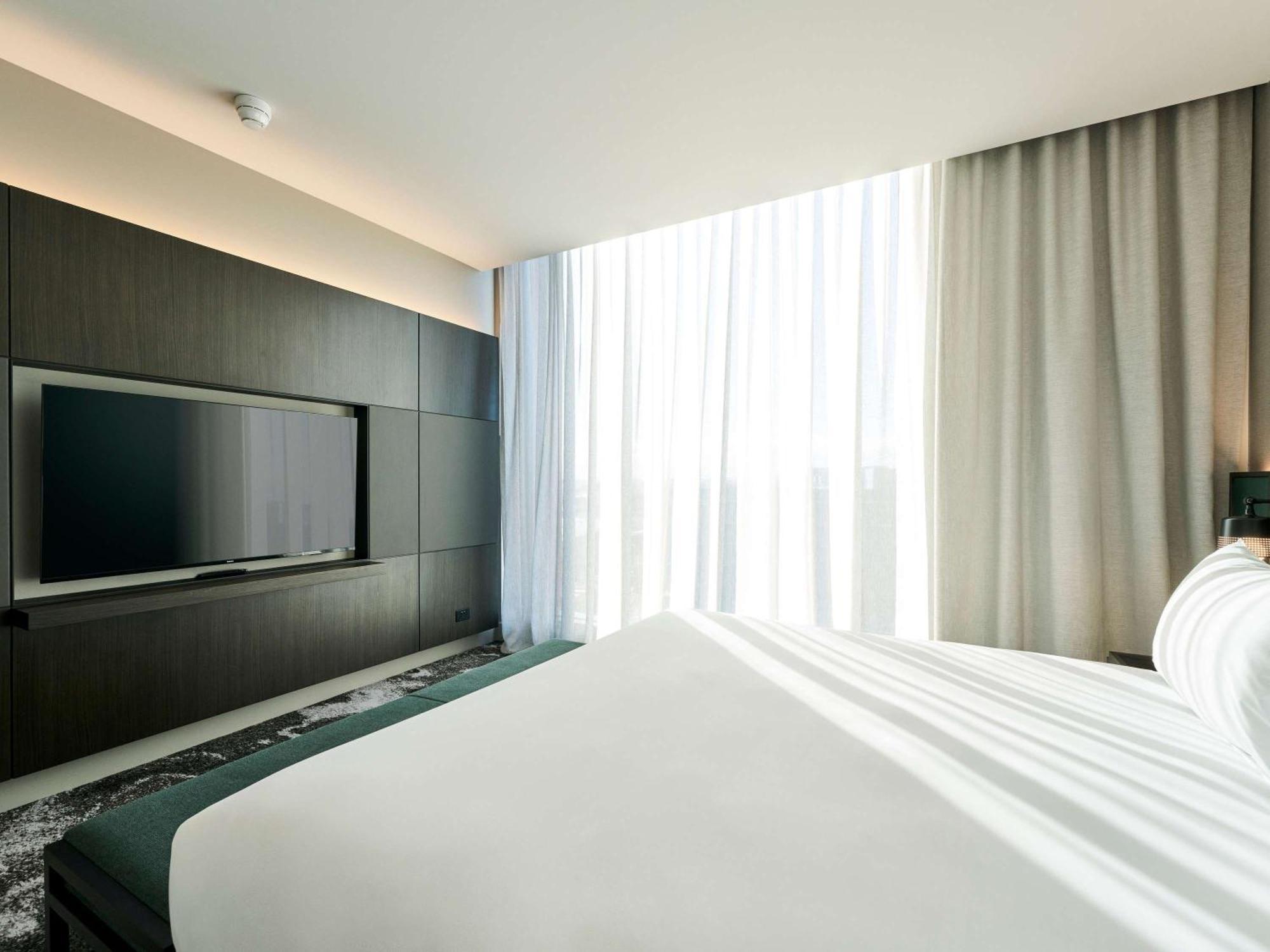 Novotel Melbourne Airport Экстерьер фото